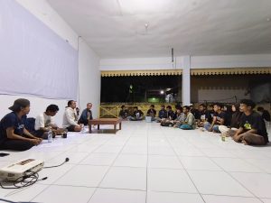 Suasana pada sesi diskusi oleh Narasumber