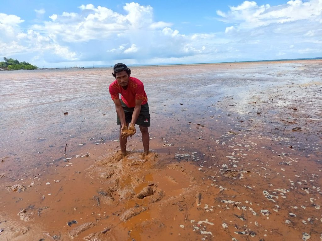 Pesisir Subaim Diduga Tercemar, Ancam Ekonomi Warga Lokal